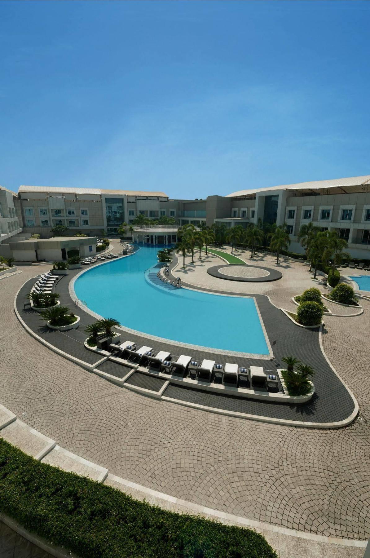 The Deltin Hotel Daman Exterior photo