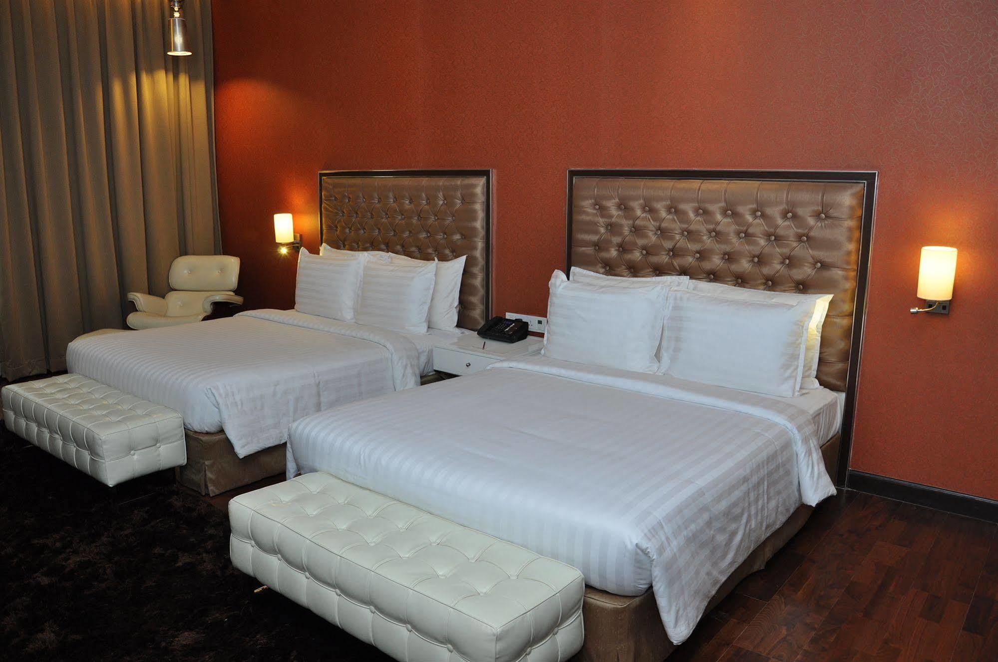 The Deltin Hotel Daman Exterior photo